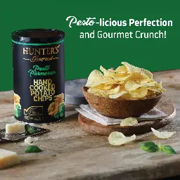 Khoai Tây Chiên Hunter's Gourmet Vị Phô Mai Parmesan & Sốt Pesto (Hộp 150g) image